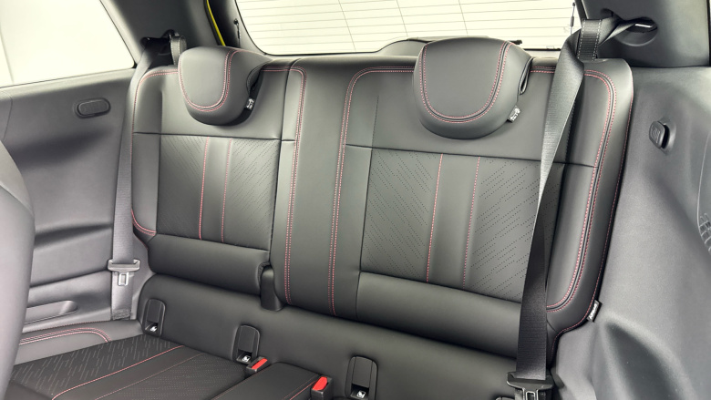 MINI Cooper 135kW E Sport [Level 2] 41kWh 3dr Auto Electric Hatchback